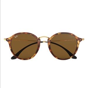 NWOT Ray Ban Tortoise/ Gold Round Fleck Sunglasses